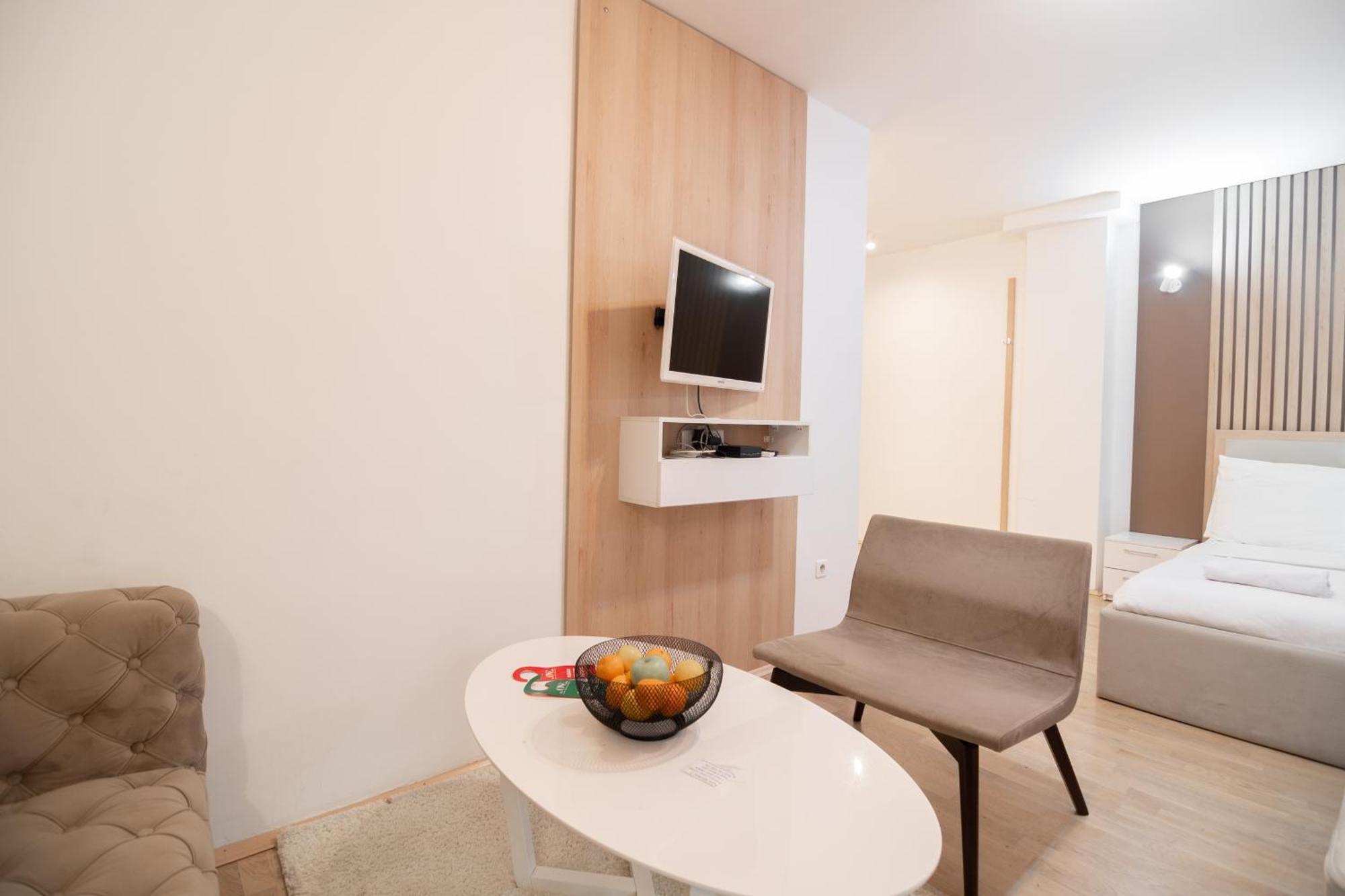 Apartman The One Luxury & *